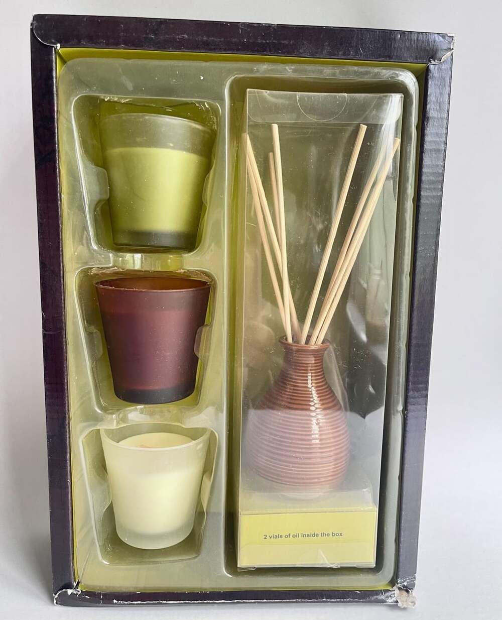 Aromatherapy Diffuser and Candle Gift Set